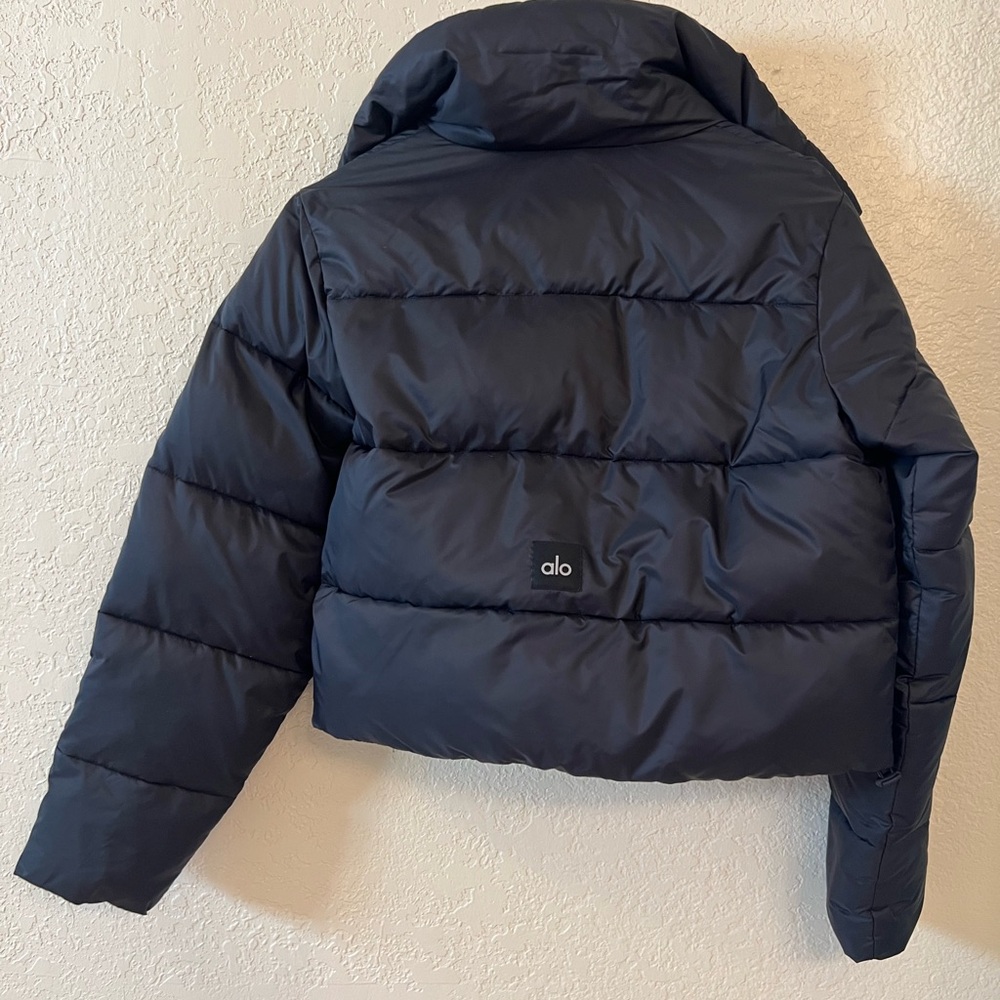 😎ALO 😎 Black Puffer Jacket - Picture 5 of 12